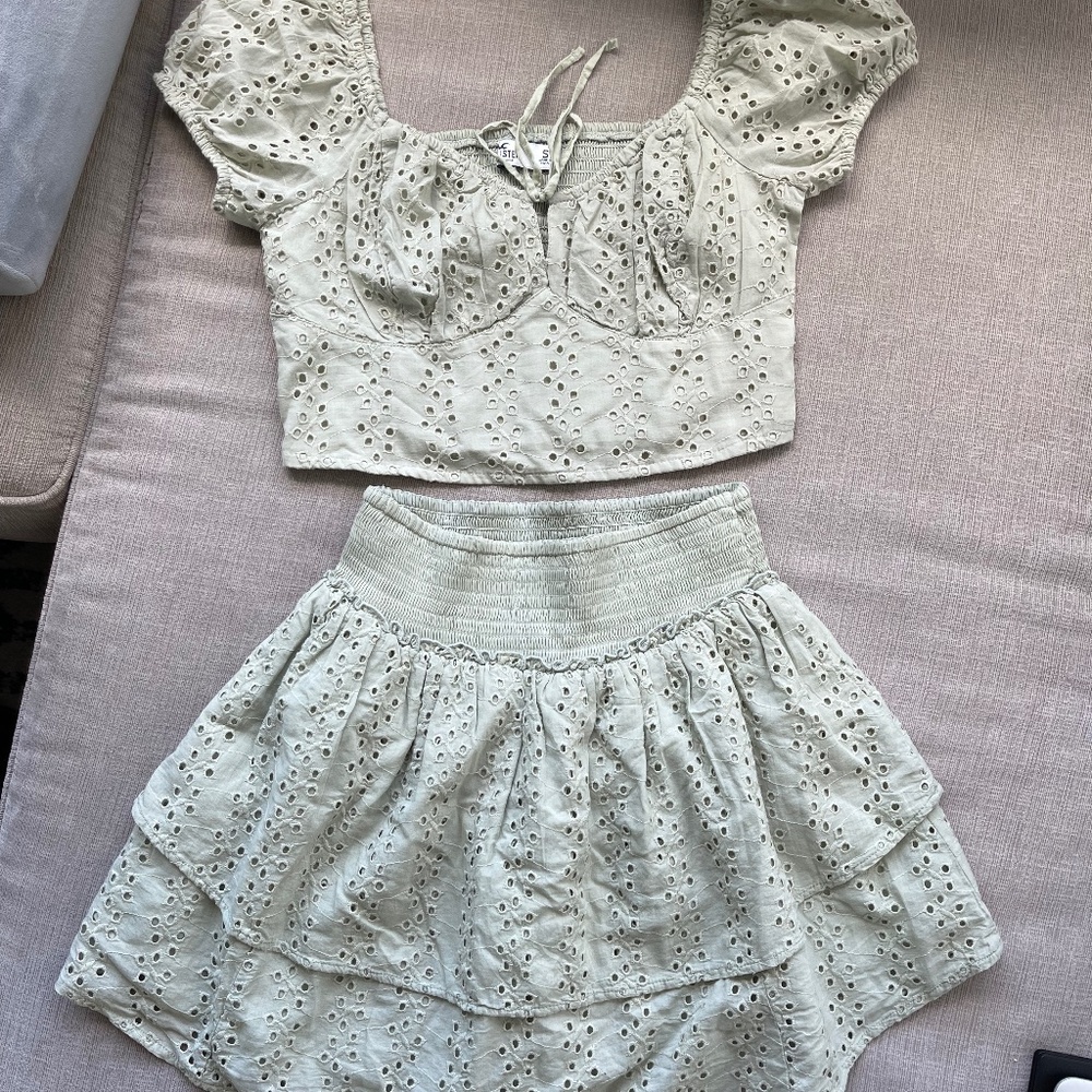 Two Piece Set